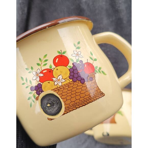 FTD Vintage Enamelware Creamer Cottage Floral Fruit 1986 - Picture 3 of 4